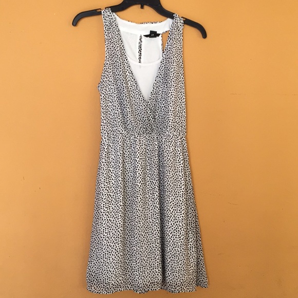 h and m black and white dress